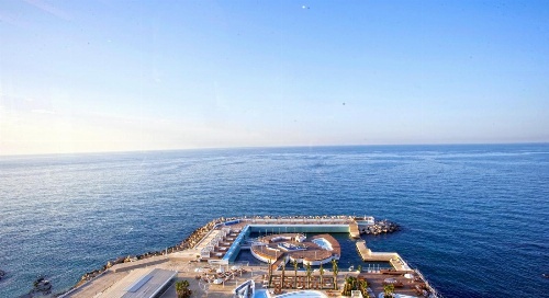 Lahoya Suites image 1